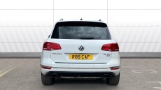 Volkswagen Touareg 3.0 V6 TDI BlueMotion Tech 262 R-Line 5dr Tip Auto Diesel Estate